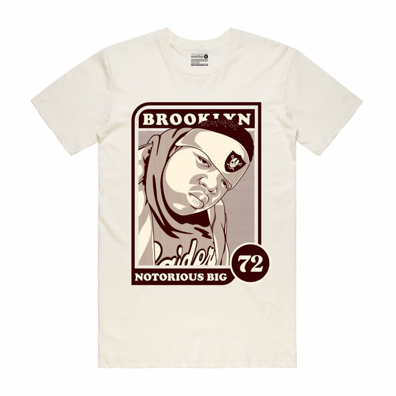 Streetwear on Demand YEARBOOK NOTORIOUS BIGGIE TEE WHITE