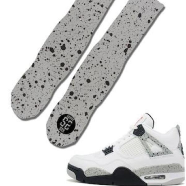 SAVVY SOX JORDAN 4'S CEMENT SOCKS